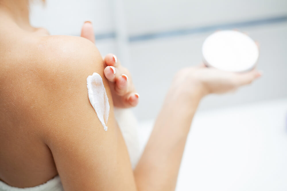 Gia công Kem Body Dưỡng Trắng Da và những điều cần biết
