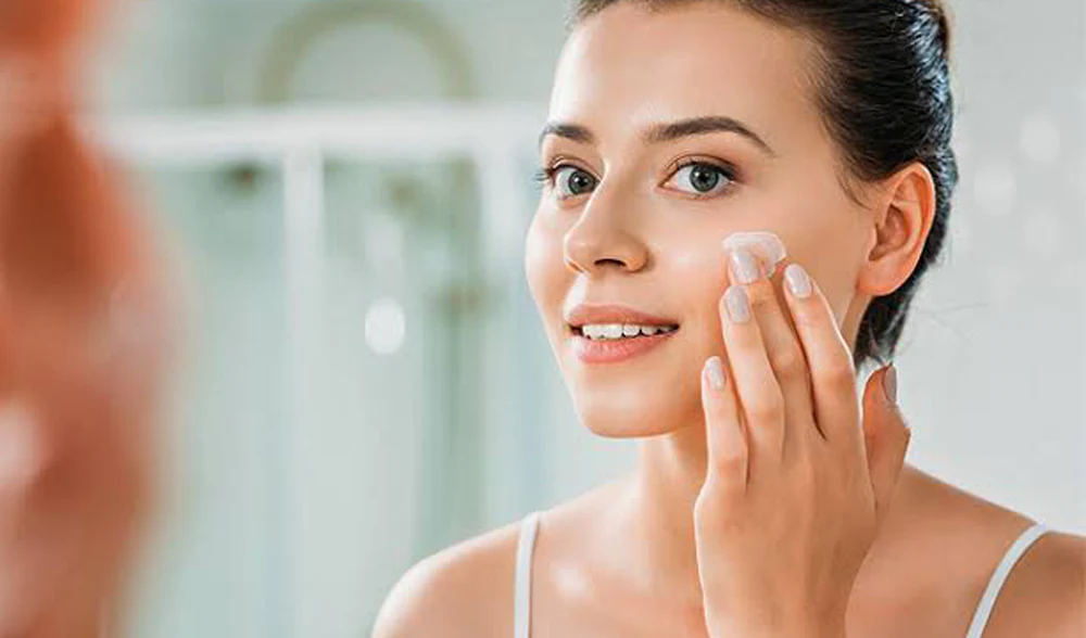 6 bí quyết dưỡng da mùa đông bạn gái nên biết