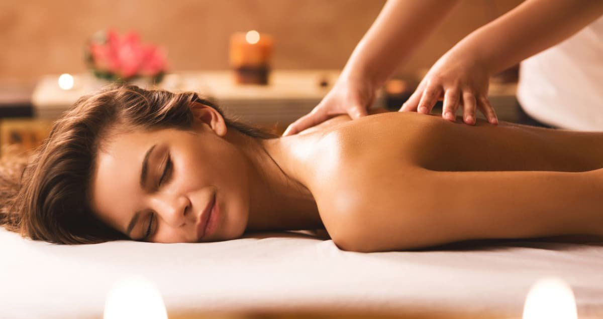 Sự kết hợp giữa cảm ứng và công nghệ trong điều trị thẩm mỹ