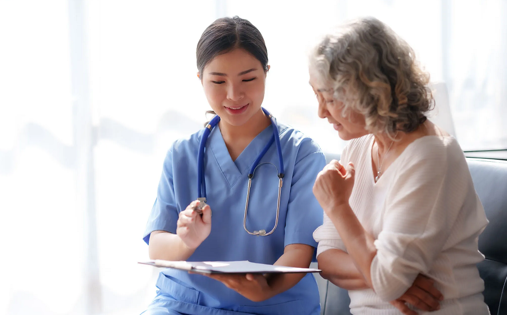 Chăm sóc sức khỏe hiện là ngành công nghiệp trị giá 2 nghìn tỷ đô la ở Hoa Kỳ