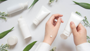 Gia Công Mỹ Phẩm Dưỡng Da: Từ Ý Tưởng Đến Sản Phẩm Hoàn Chỉnh